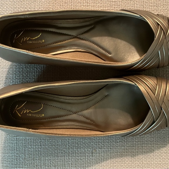 Metallic shoes - Picture 1 of 2